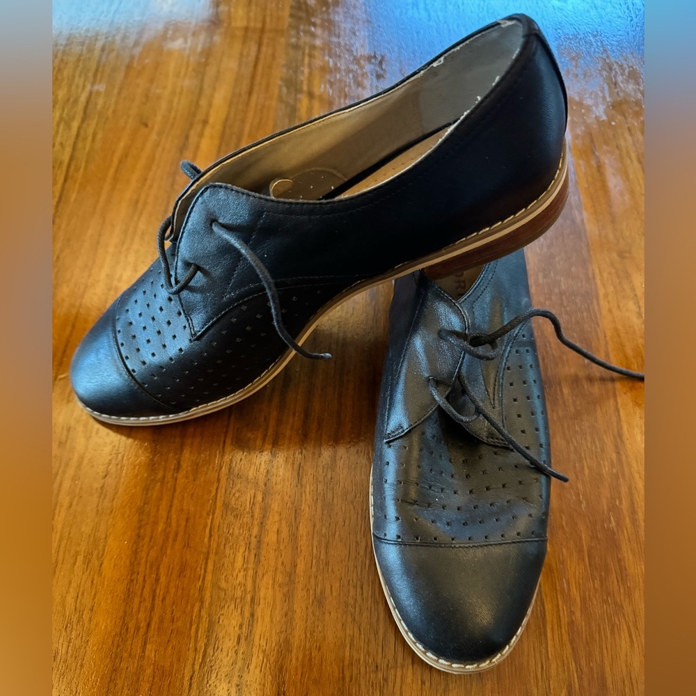 Tesori Black Oxford